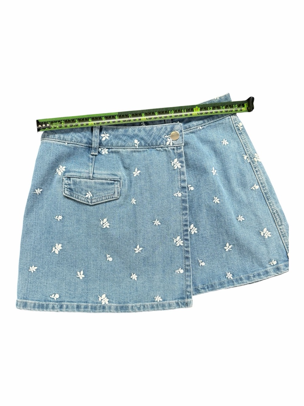 Chelsea & Violet Embroidered Denim Mini Skirt NWT Size 28 - Picture 7 of 14